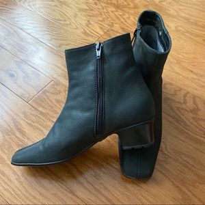 Sesto Meucci Black Boots Size 6.5